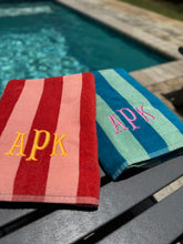 Load image into Gallery viewer, Custom Beach Towelsđź–¤