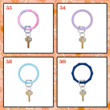 Load image into Gallery viewer, Oventure Key Rings // 36 Colors