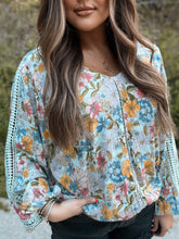 Load image into Gallery viewer, Francine Bay Floral Top
