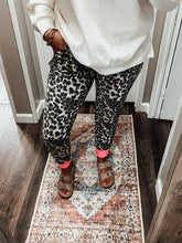 Load image into Gallery viewer, Piper Neon Pink/Cheetah Joggers
